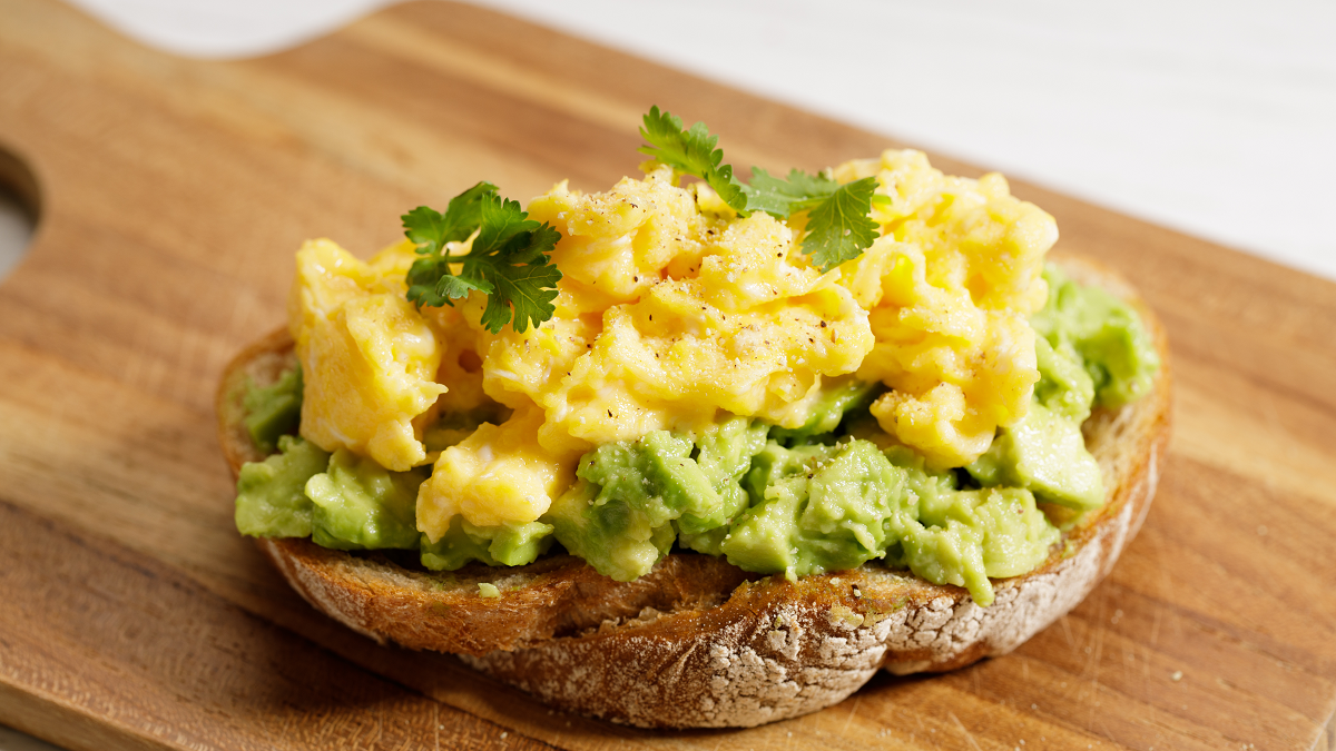 Recipe: Avocado and scrambled eggs Recipe: Avocado and scrambled eggs